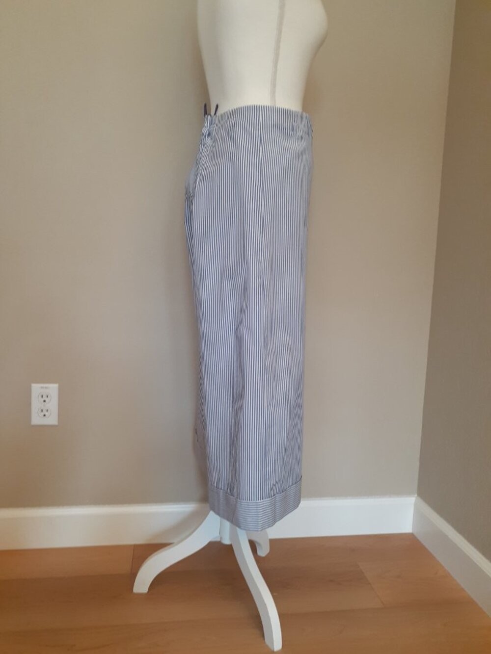 J. Crew Wide Leg Lined Cropped Pants - Picture 7 of 15